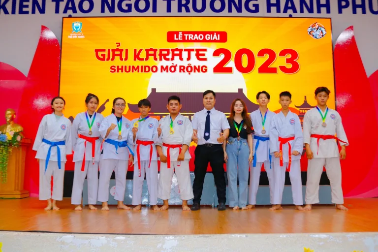Cách điểm danh lớp Karate, Taekwondo nhanh mà vẫn theo dõi được chuyên cần